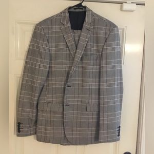 Mens suit 42 jacket 36 pants slim fit